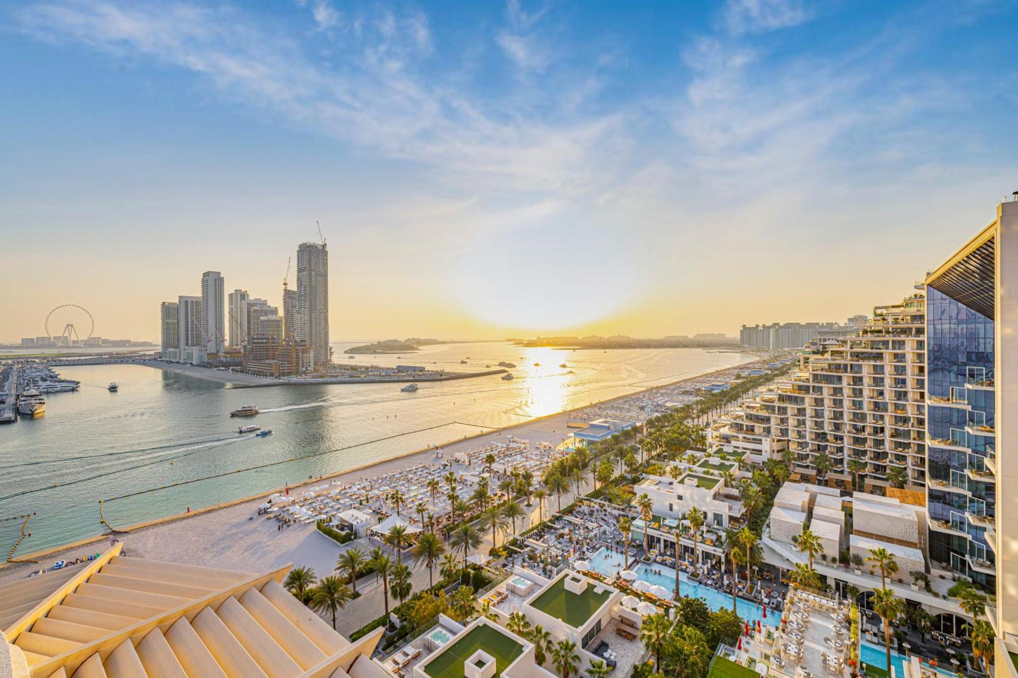 Five Palm Jumeirah 2Br Luxury Penthouse , Full Marina See View With Private Pool Дубай Екстериор снимка