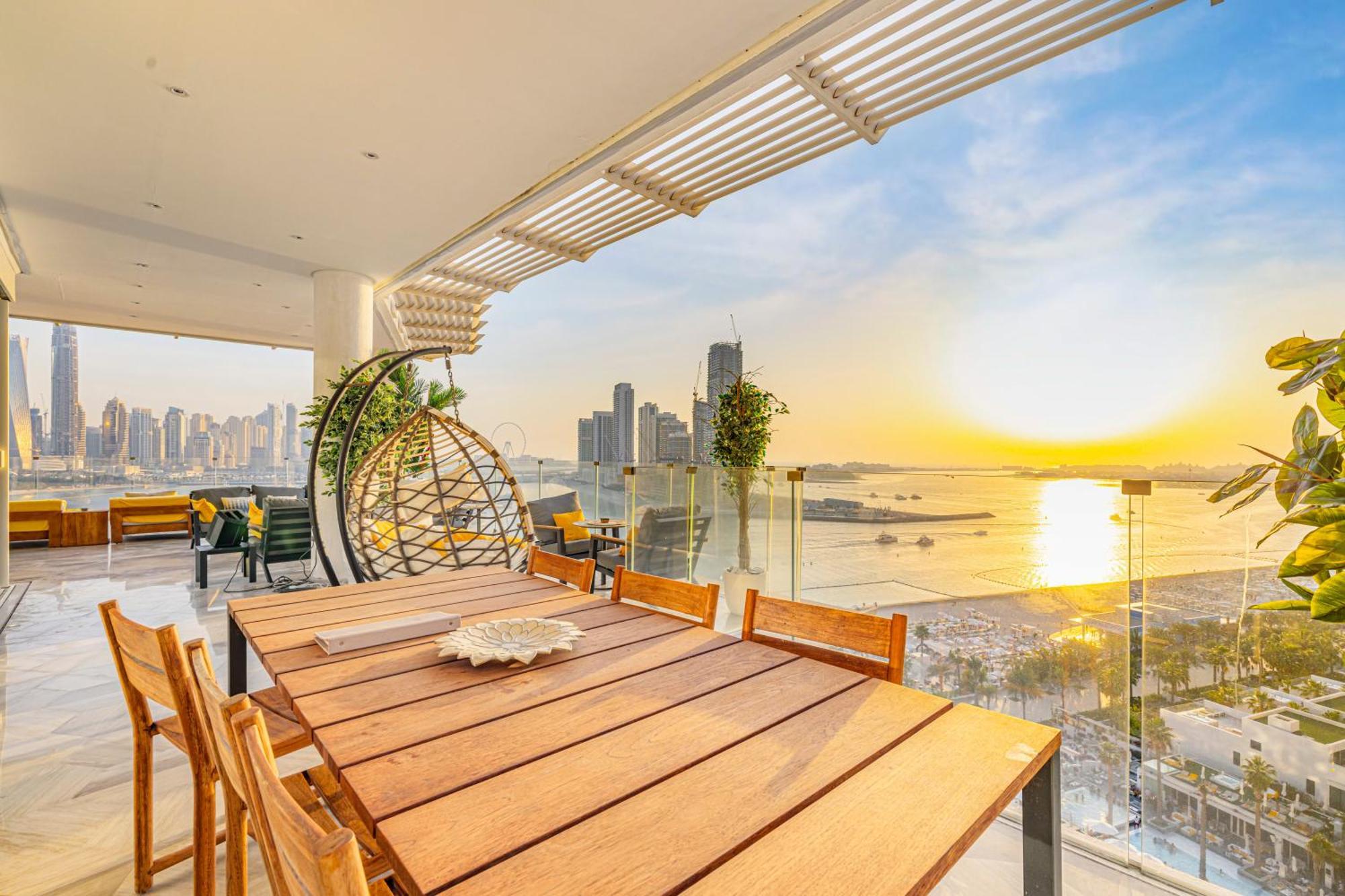 Five Palm Jumeirah 2Br Luxury Penthouse , Full Marina See View With Private Pool Дубай Екстериор снимка