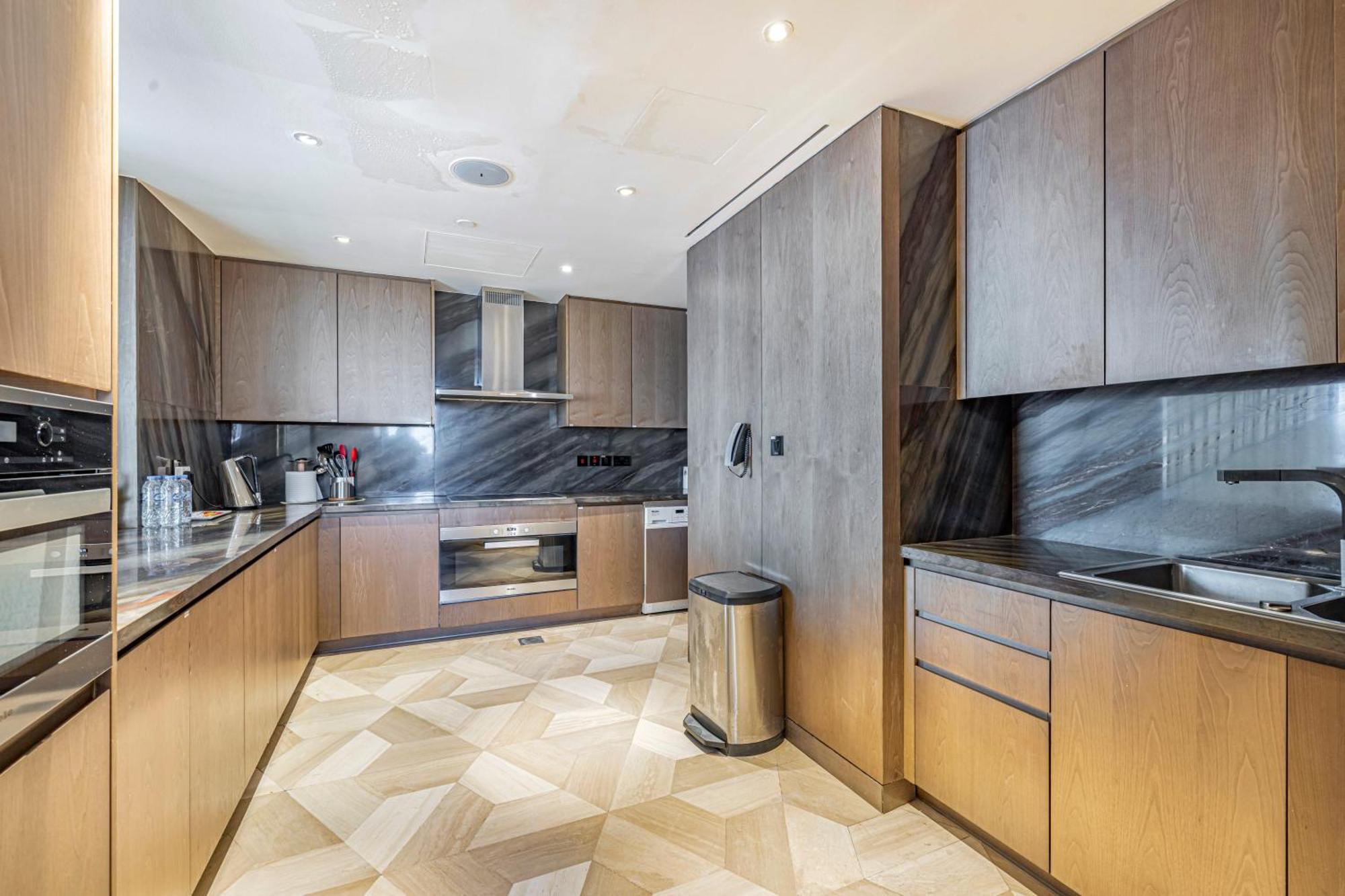Five Palm Jumeirah 2Br Luxury Penthouse , Full Marina See View With Private Pool Дубай Екстериор снимка